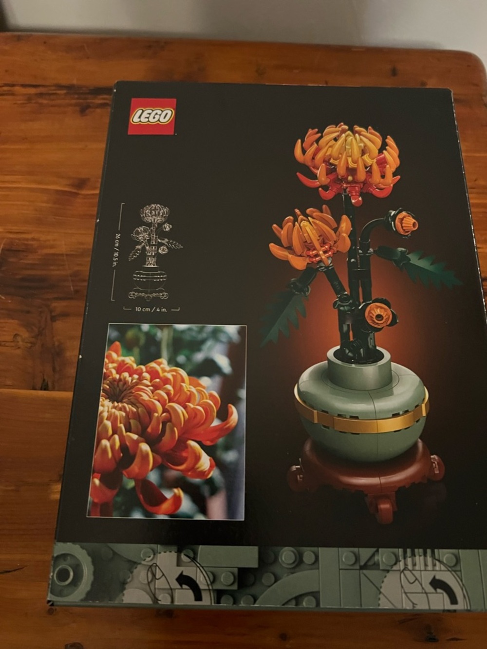 LEGO Chrysanthemum Floral Display - Orange Green Brown - Picture 2 of 6